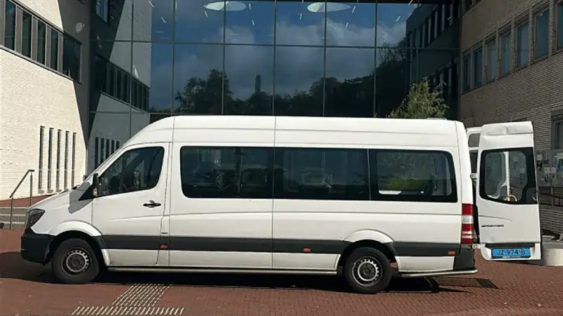 Rolstoelbus voor vervoer vanuit Hoofddorp